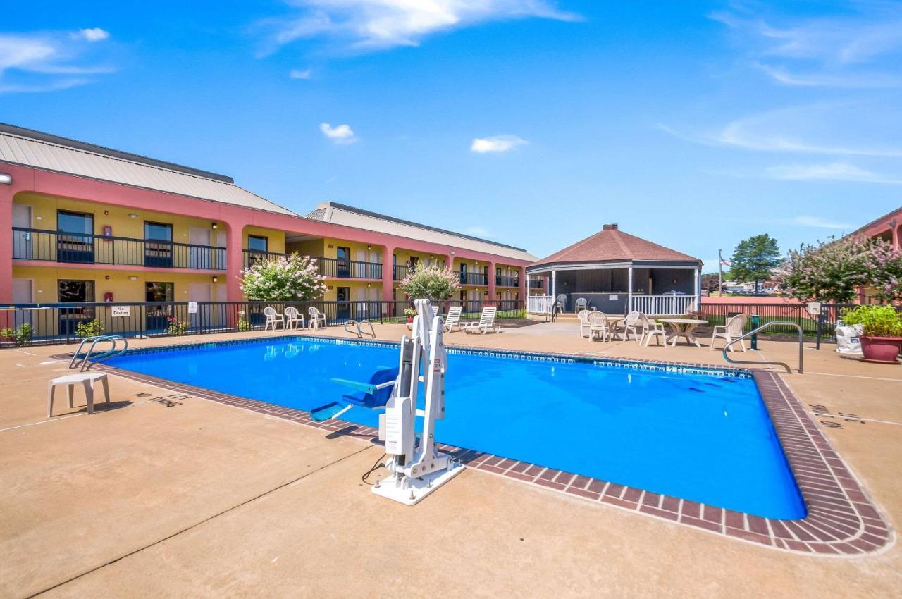 Quality Inn Fredericksburg-Central Park Area Extérieur photo